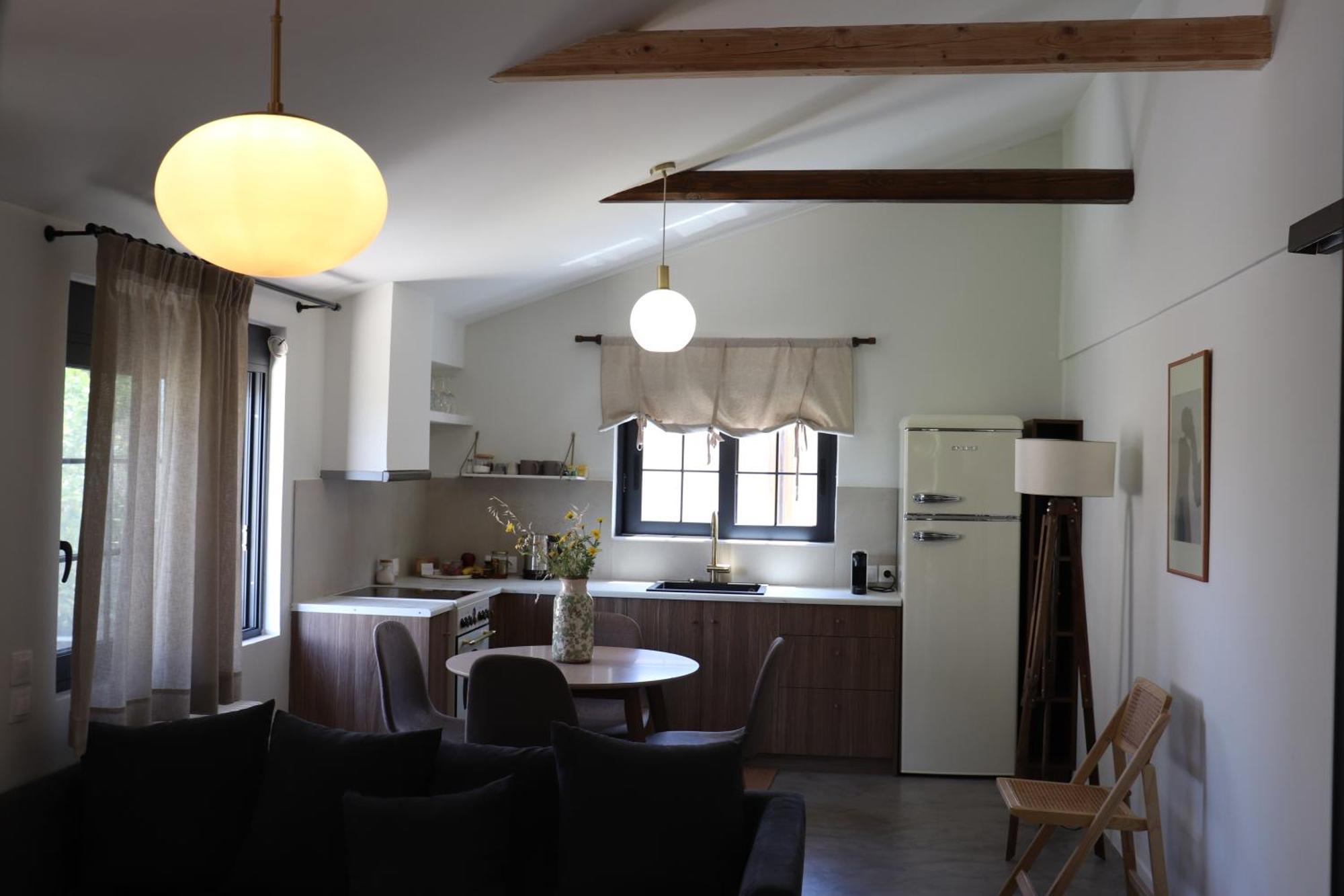 Alfiea Home 65M2 & Alfiea Studio 35M2 Artemida  Ngoại thất bức ảnh